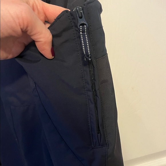 Helly Hansen Black snow Pants - Picture 7 of 16